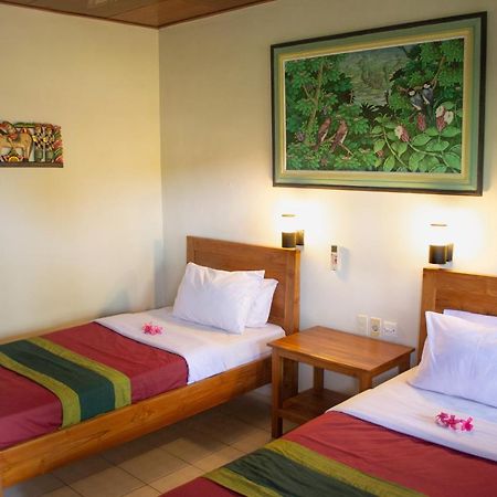 Flamboyan Hotel Kuta  Ngoại thất bức ảnh