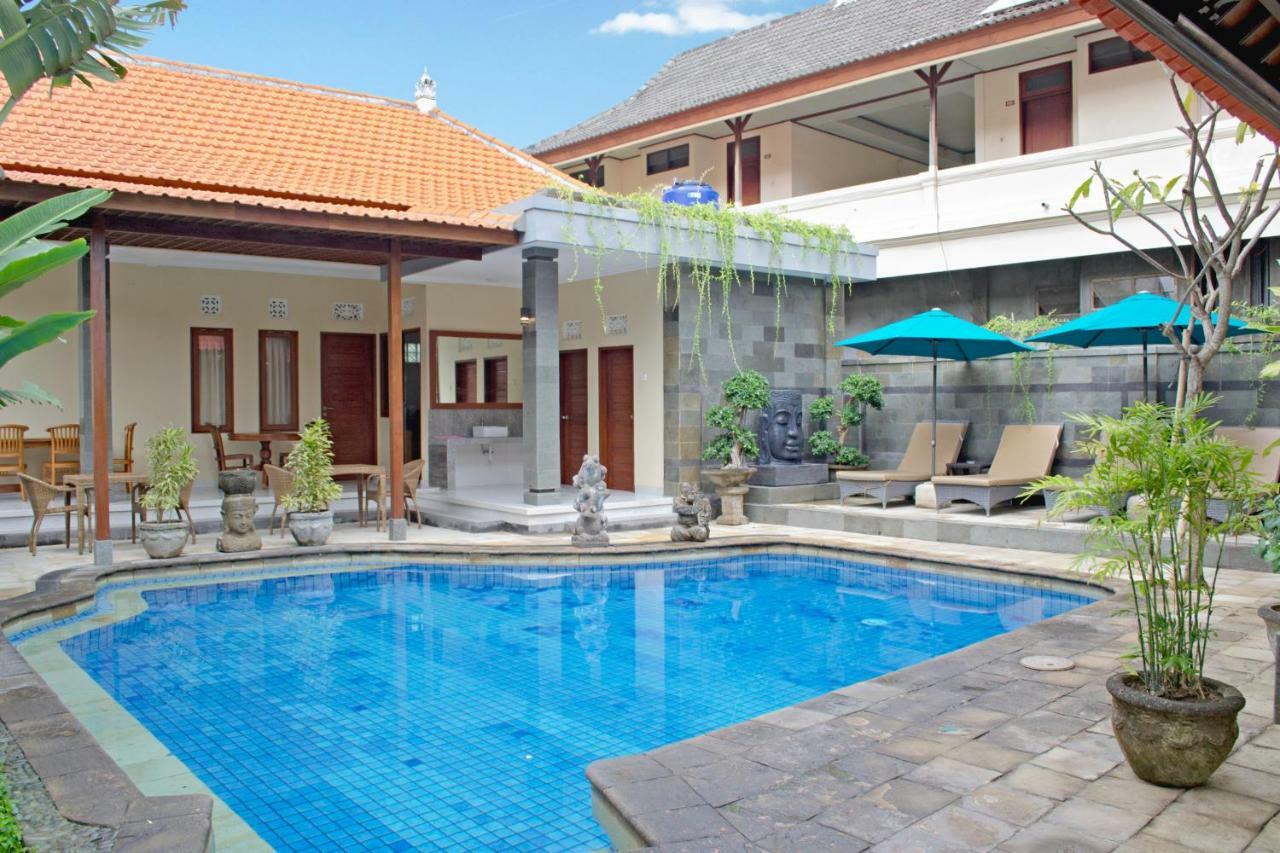 Flamboyan Hotel Kuta  Ngoại thất bức ảnh